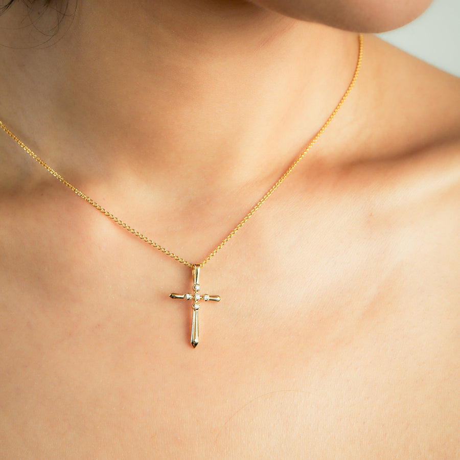 VITTORIA Yellow Gold Diamond Pendant