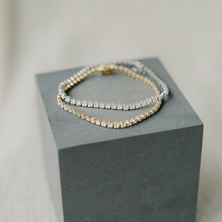 ANNIE White Gold Half Diamond Bracelet
