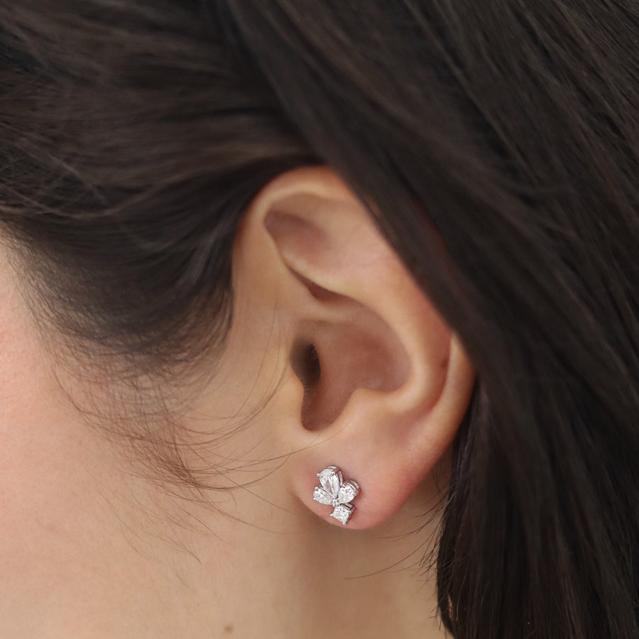 JANESSA White Gold Diamonds Earrings